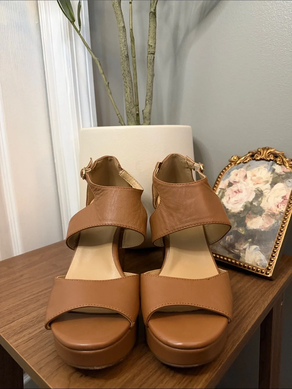Naturalizer 9W Cognac Leather Platform Block Heel Ankle Strap Sandals